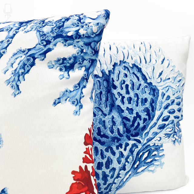 Set of 2 Cushion Covers with Coral Theme