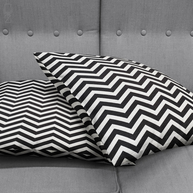 Black & White Zig Zag Cushion Cover