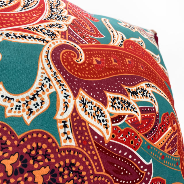 Red & Green Ethnic Set of 2 Cushion Covers