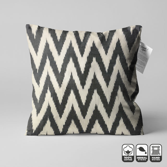 Zig Zag Pattern IKAT Traditional 50x50cm Pillow Cover from Black and White Colours