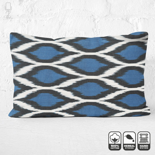 Traditional Blue Pattern Cushion Cover