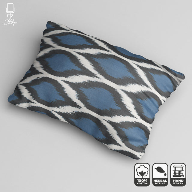 Traditional Blue Pattern Cushion Cover